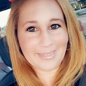 Meet your Posher, Mariela